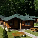 Lodge Baltic